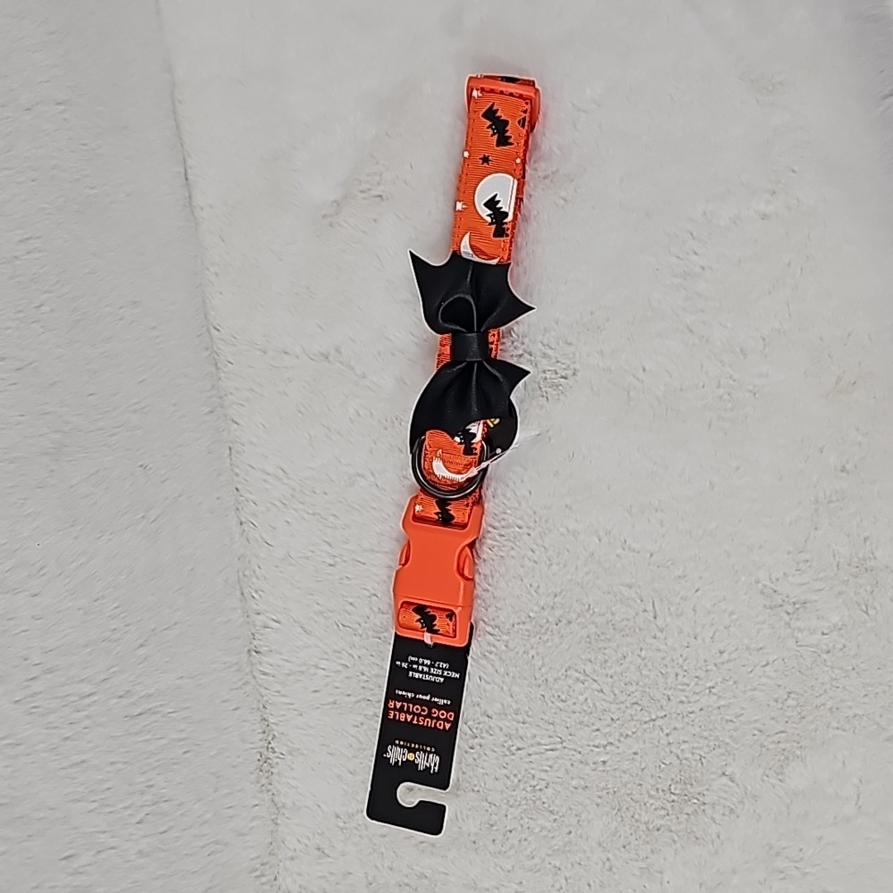 Thrills & Chills Adjustable Dog Collar  Halloween Orange & Black Bats wt Bow Lar
